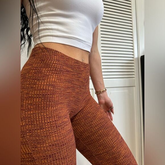 COPY - URBAN OUTFITTERS KNIT STRAIGHT LEG PANT IN ORANGE/RED SIZE SMALL - Picture 3 of 9